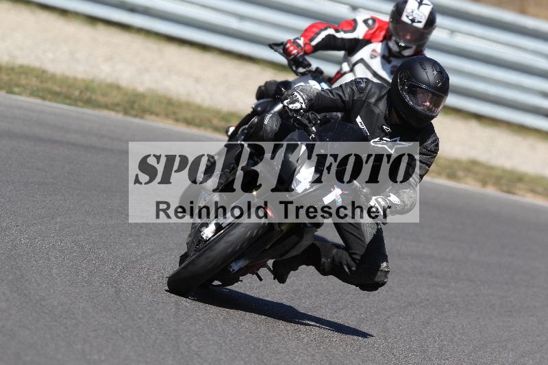 Archiv-2022/54 13.08.2022 Plüss Moto Sport ADR/Einsteiger/141